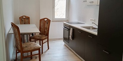 Monteurwohnung - WLAN - Buko - Neu renovierte 3 Raum Wohnung 