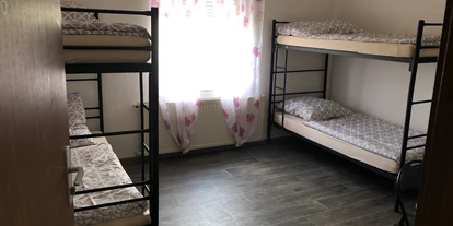 Monteurwohnung - Zimmertyp: Mehrbettzimmer - Feucht - Pension Muggenhof