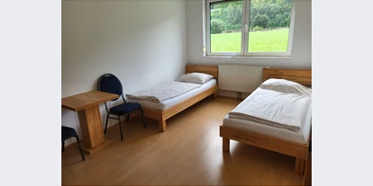 Monteurwohnung - Badezimmer: eigenes Bad - Pönegg - Worker's Apartments Bruck an der Mur