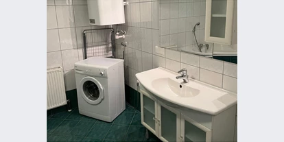 Monteurwohnung - Badezimmer: eigenes Bad - Einöd (Kapfenberg) - Worker's Apartments Bruck an der Mur
