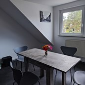 Monteurzimmer - HoBl 19 Gemütliches einzelnes Monteurzimmer in Hof – Ideal für Ihren Arbeitsaufenthalt!