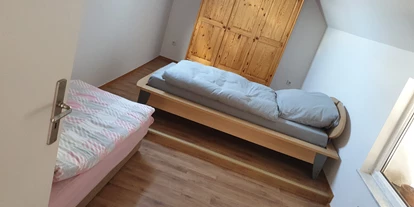 Monteurwohnung - PLZ 64297 (Deutschland) - Schlafzimmer 1 - Zeitlos 
