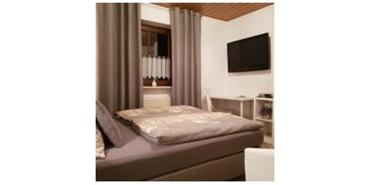 Monteurwohnung - Zimmertyp: Einzelzimmer - PLZ 93083 (Deutschland) - Apartment Casa Luber Privatzimmer mit Bad