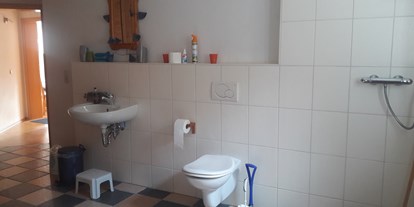 Monteurwohnung - Badezimmer: eigenes Bad - Pölich - Uwe Kohl