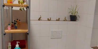 Monteurwohnung - Badezimmer: eigenes Bad - Filsum - Lütten Zippi 