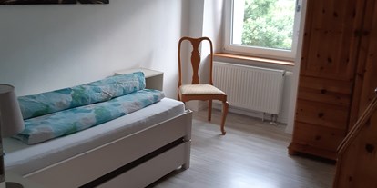 Monteurwohnung - Bettwäsche: Bettwäsche inklusive - PLZ 79271 (Deutschland) - Einzelzimmer - Monteurwohnung Schuler