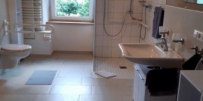 Monteurwohnung - Kühlschrank - Utzenfeld - Badezimmer - Monteurwohnung Schuler