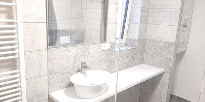 Monteurwohnung - Badezimmer: eigenes Bad - Oberfladnitz - Haus Bobule