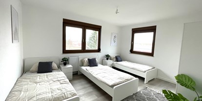 Monteurwohnung - Zimmertyp: Doppelzimmer - PLZ 74223 (Deutschland) - Mehrbettzimmer - MBM moderne Monteurzimmer Bretzfeld
