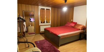 Monteurwohnung - Art der Unterkunft: Ferienwohnung - PLZ 6431 (Schweiz) - Zimmer  - Sonderbar 2.Zi. Wohnung 