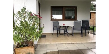 Monteurwohnung - Einzelbetten - PLZ 8262 (Schweiz) - Terrasse  - Ferienwohnung Grüner