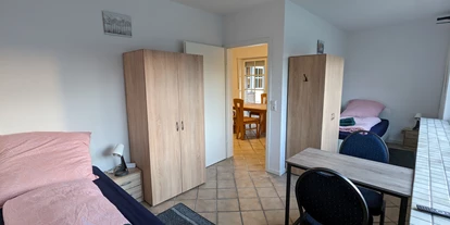 Monteurwohnung - Badezimmer: Gemeinschaftsbad - Lünne - Doppelzimmer Erdgeschoss  - Monteurunterkunft Lingen-Brögbern 