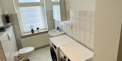 Monteurwohnung - Einzelbetten - Sössen - Badezimmer - Wohnung für Monteure in Markkleeberg (Stadtrand Leipzig)