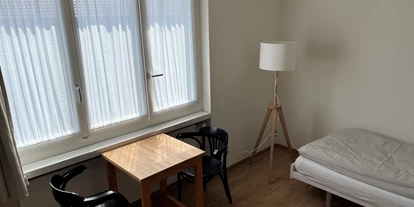 Monteurwohnung - Zimmertyp: Doppelzimmer - Adetswil Adetswil - Studios nähe Zürich