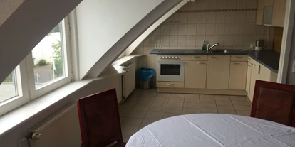 Monteurwohnung - Einzelbetten - Glinde (Kreis Stormarn) - Offene Küche - Loft II - Rechts