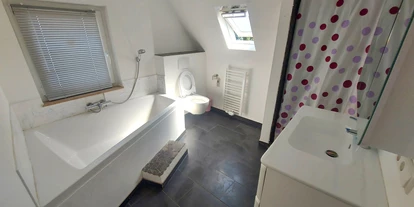 Monteurwohnung - Badezimmer: Gemeinschaftsbad - Heilbronn - NK-Zimmervermittlung 