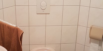 Monteurwohnung - Groß-Klessow - Toilette - Handwerkerwohnung
