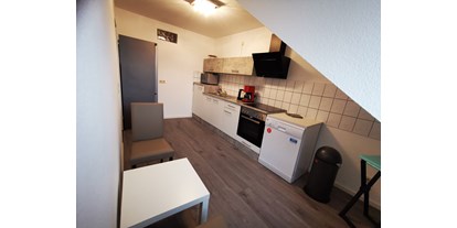 Monteurwohnung - Parkplatz: kostenpflichtige Parkplätze in der Straße - PLZ 52222 (Deutschland) - Küche Wohnung Nr. 3 - Spiridon Kentras