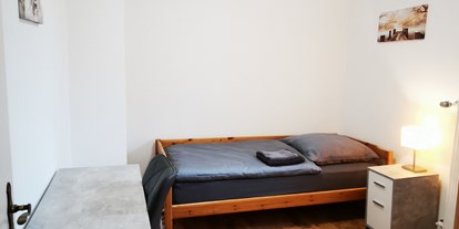 Monteurwohnung - Zimmertyp: Doppelzimmer - Alsdorf (Städteregion Aachen) - Hinterhaus, Einzelzimmer I OG - Spiridon Kentras