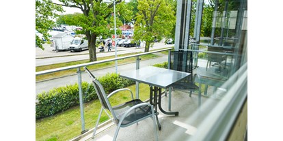 Monteurwohnung - Parkplatz: kostenlose Parkplätze in der Straße - Rügen - Moderne, voll ausgestattete Arbeiterunterkünfte auf Rügen