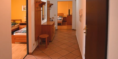 Monteurwohnung - Kühlschrank - Korneuburg - Vorzimmer - Appartement Martin 1