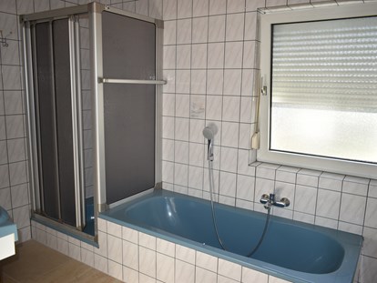 Monteurwohnung - Badezimmer: eigenes Bad - Mühlviertel - Wohnung/Zimmer für Monteure