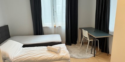 Monteurwohnung - Bettwäsche: Bettwäsche inklusive - PLZ 75053 (Deutschland) - Schlafzimmer - Quartiere auf Zeit 
