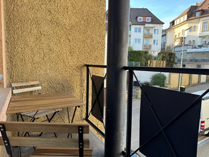 Monteurwohnung - Küche: eigene Küche - Gondelsheim - Balkon - Quartiere auf Zeit 