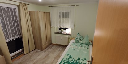 Monteurwohnung - Zimmertyp: Doppelzimmer - Erzgebirge - Einbettzimmer Aufbettung möglich - Pension Niederdorf