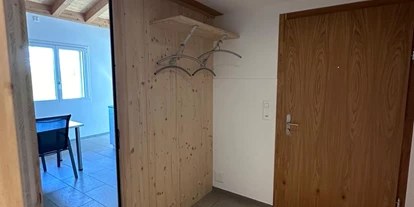 Monteurwohnung - Bettwäsche: Bettwäsche gegen Gebühr - PLZ 9012 (Schweiz) - Eingangsbereich - Möblierte Zimmer in Meierskappel