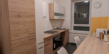 Monteurwohnung - Küche: eigene Küche - Rieplos - Küche - Komfortable Apartments in Fürstenwalde mit guter Verkehrsanbindung