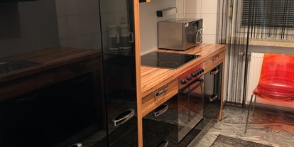 Monteurwohnung - Badezimmer: Gemeinschaftsbad - Wien Hernals - Arbeiterquartier 