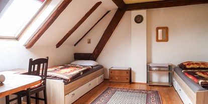 Monteurwohnung - Zimmertyp: Doppelzimmer - Königsbrunn Haunstetten - Monteurwohnung mit viel Platz und Parkmöglichkeiten
