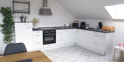 Monteurwohnung - Küche: eigene Küche - Jettingen-Scheppach - Zimmervermietung Gassen