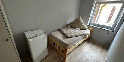 Monteurwohnung - Badezimmer: eigenes Bad - München bahnhof - Zimmervermietung Pasing