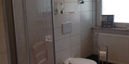 Monteurwohnung - Badezimmer: Gemeinschaftsbad - Bawinkel - Haus Mia