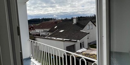 Monteurwohnung - Balkon - Hüttlingen (Ostalbkreis) - Monteurzimmer/Wohnung