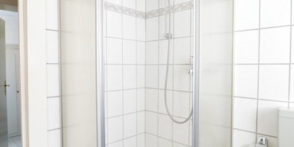 Monteurwohnung - Badezimmer: eigenes Bad - PLZ 33014 (Deutschland) - Ganzes Apartment in Bad Driburg zu vermieten