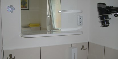 Monteurwohnung - Badezimmer: eigenes Bad - Schwäbisch Gmünd Bargau - Ferienwohnung Mühlengarten