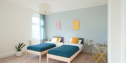 Monteurwohnung - Bettwäsche: Bettwäsche inklusive - Groß Rodensleben - Modern eingerichtetes Schlafzimmer im Zentrum von Magdeburg - HomeRent in Magdeburg