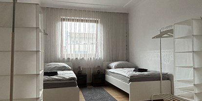 Monteurwohnung - Bettwäsche: Bettwäsche inklusive - PLZ 34292 (Deutschland) - B-S Apartments 