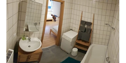 Monteurwohnung - Badezimmer: eigenes Bad - Kirchheim an der Weinstraße - Badezimmer - Appartement Ludwigshafen-Maudach 