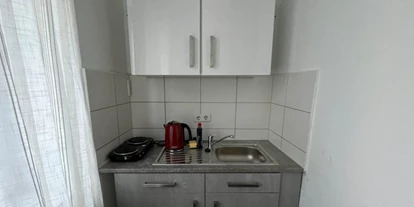 Monteurwohnung - Bettwäsche: keine Bettwäsche - PLZ 53560 (Deutschland) - Küche, HomeRent Unterkunft in Eitorf - HomeRent in Eitorf