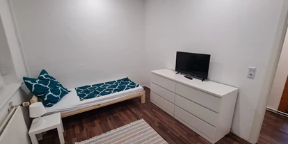 Monteurwohnung - Zimmertyp: Doppelzimmer - PLZ 06188 (Deutschland) - die 3 Raumwohnung mit Wohnzimmer - Monteurwohnung für 1 bis 11 Personen 