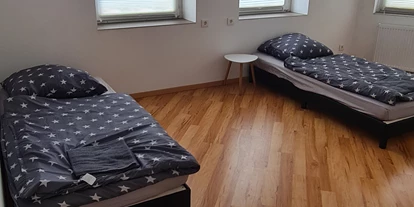 Monteurwohnung - Zimmertyp: Doppelzimmer - PLZ 06792 (Deutschland) - die 3 Raumwohnung  - Monteurwohnung für 1 bis 11 Personen 