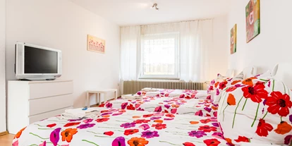 Monteurwohnung - Bettwäsche: Bettwäsche inklusive - PLZ 50672 (Deutschland) - Schlafzimmer, HomeRent Unterkunft in Frechen - HomeRent in Frechen