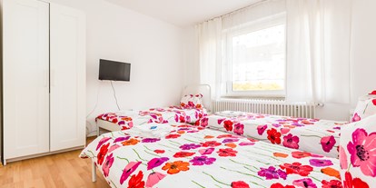 Monteurwohnung - Bettwäsche: Bettwäsche inklusive - Kerpen (Rhein-Erft-Kreis) - Schlafzimmer, HomeRent Unterkunft in Frechen - HomeRent in Frechen