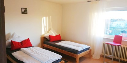 Monteurwohnung - Steinbach (Taunus) - Schlafzimmer, HomeRent Unterkunft in Niederdorfelden - HomeRent in Niederdorfelden
