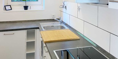 Monteurwohnung - WLAN - Düsseldorf Heerdt - Küche, HomeRent Unterkunft in Neuss - HomeRent in Neuss