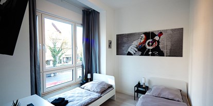 Monteurwohnung - Zimmertyp: Doppelzimmer - Kuddewörde - Schlafzimmer, HomeRent Unterkunft in Ahrensburg - HomeRent in Ahrensburg